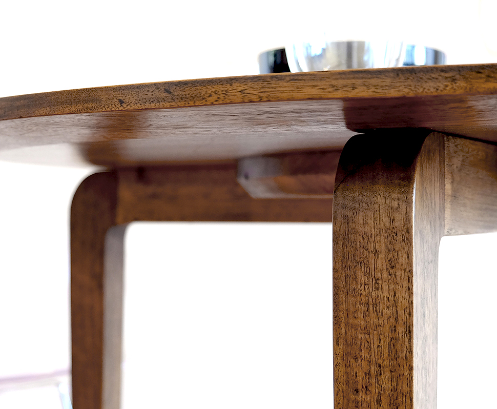 RONDI Table &copy;Fitzroy Klee 2016